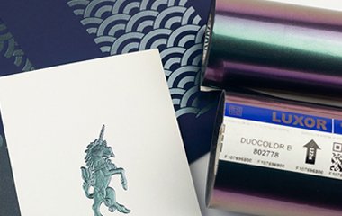 Фольга для горячего тиснения с эффектом хамелеона – DUOCOLOR от Leonhard Kurz